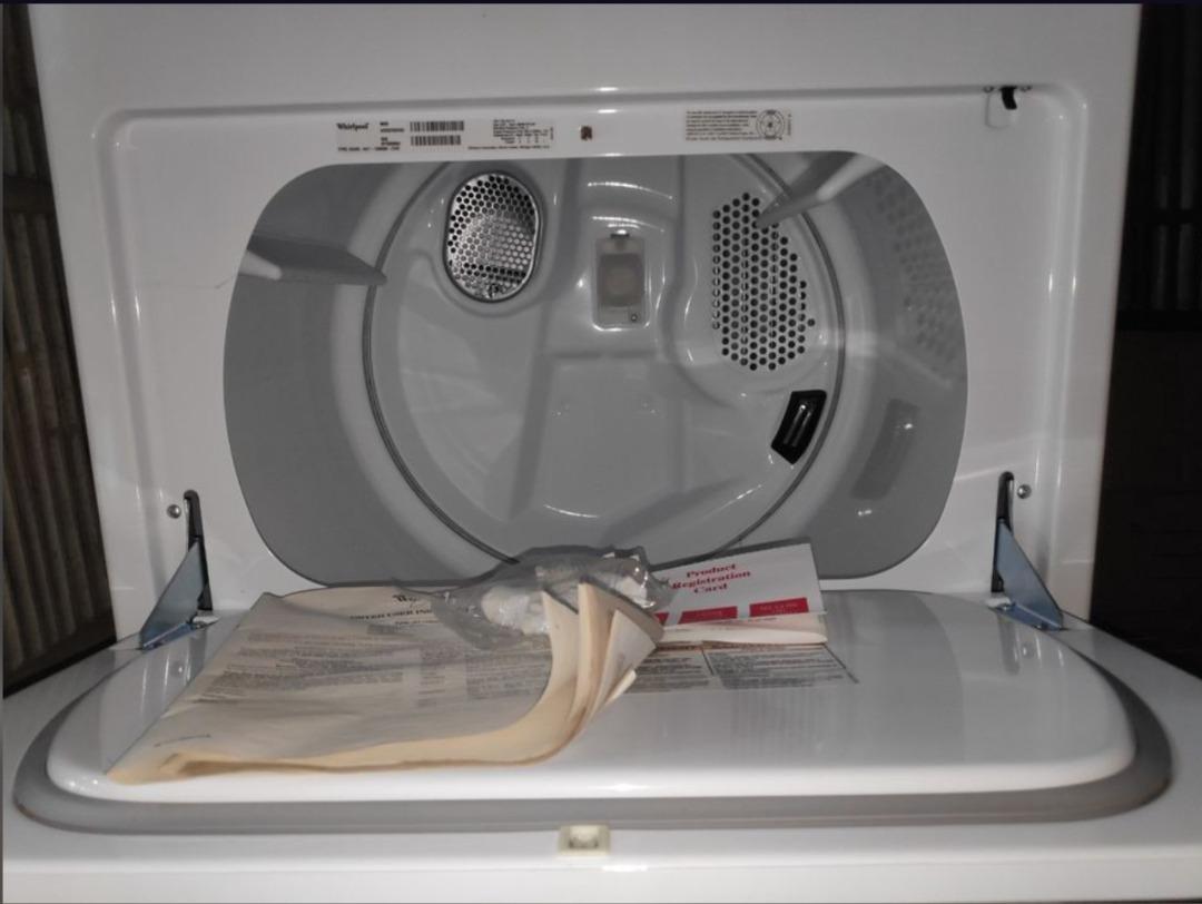 Whirlpool Propane dryer with free inverter and tank, TV & Home