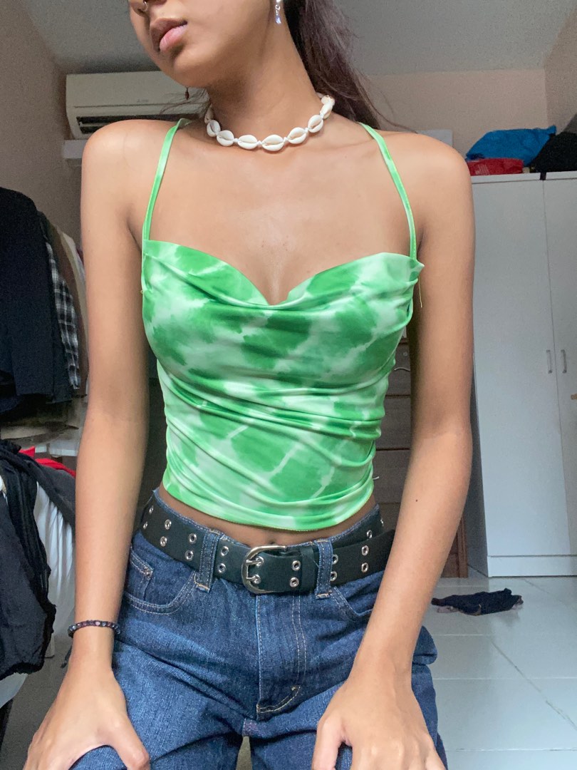 y2k top, Women's Fashion, Tops, Sleeveless on Carousell