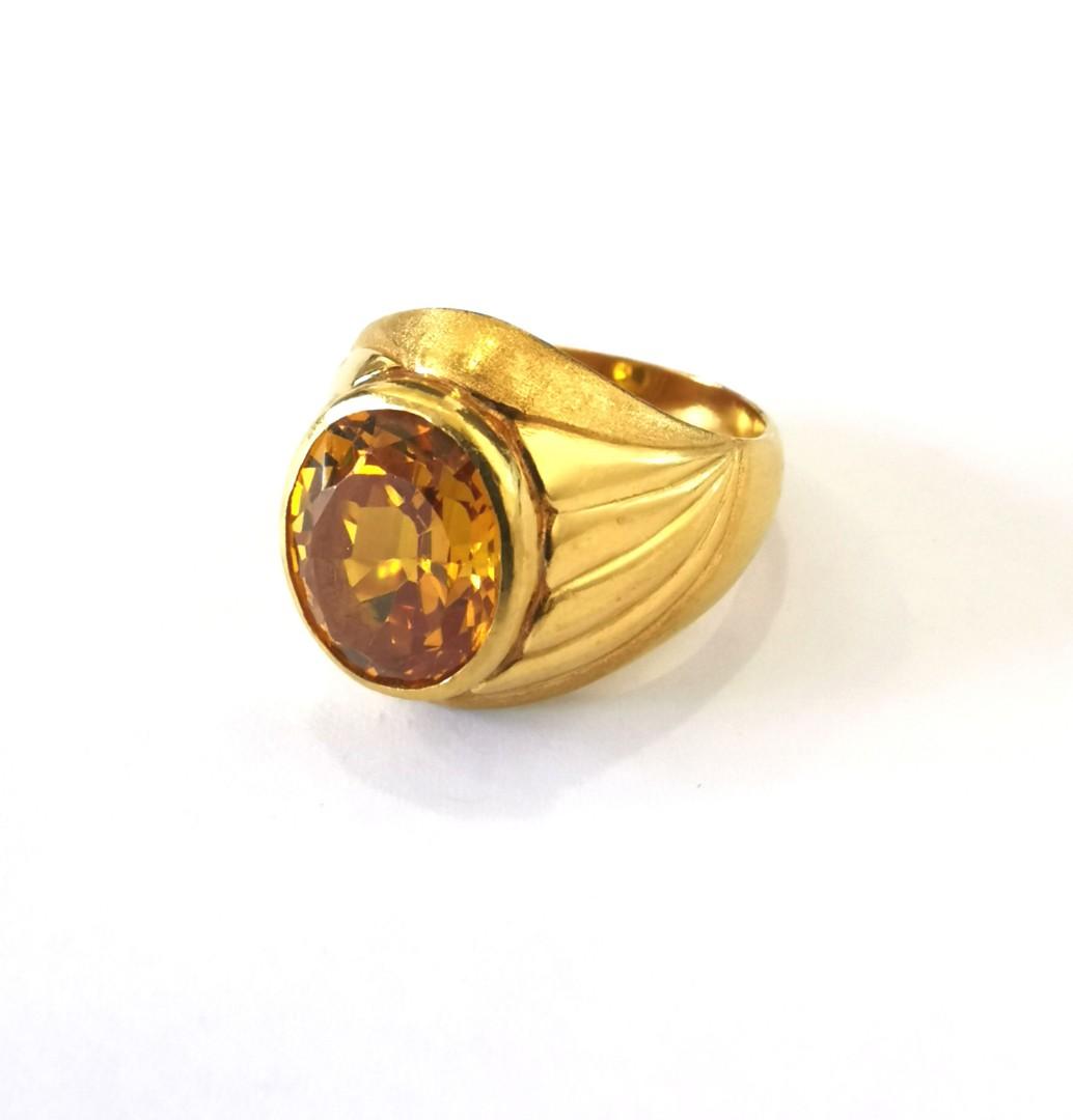 Gold ring clearance yellow stone