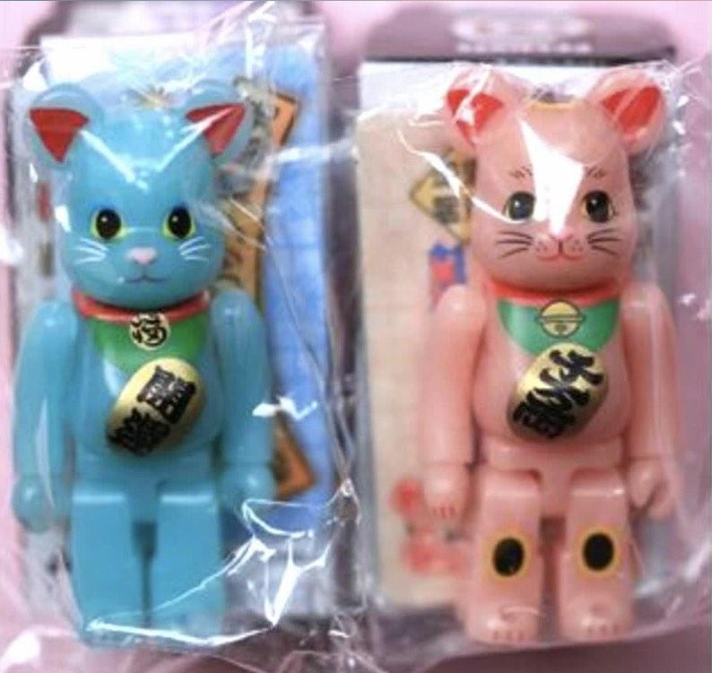 清貨平賣 絕版be Rbrick Series 33 隱藏特別版蓄光夜光招財貓100 Luckycat 盲盒開運千萬兩千萬両bearbrick 名牌 手袋及銀包 Carousell
