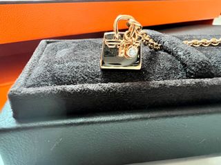（分類：）位於 。 由 Afirefavs 提交（商品編號 1189971821，圖片 1）。簡介： 。