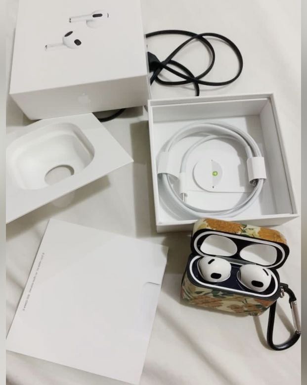 Airpods Gen 3 2022 magsafe for sale + worth 500 freebie choice of buyer