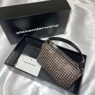 （分類：）位於 。 由 dear.viannn 提交（商品編號 1190103639，圖片 1）。簡介： 。