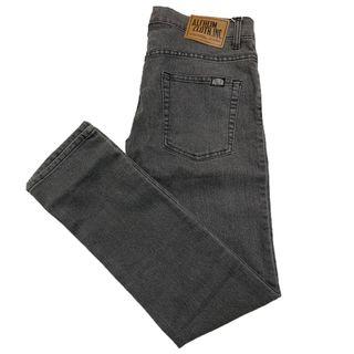 AlfheimCloth.Inc - Long Pants Denim - Slim Fit Men SnowGrey Denim - Link Shopee: https://shope.ee/4pejNSbMi9