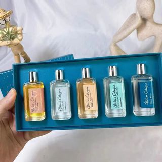 (Category: ) located in . Submitted by europebrandedperfumes (Listing ID 1190036492, Image 1). Description: .