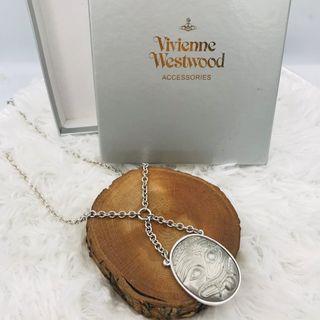 SALE ‼️ OFFER YOUR PRICE ‼️ Authentic Vivienne Westwood Medallion Necklace