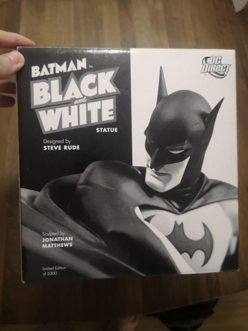 Batman Black & White by Steve Rude Limited Edition #648, Hobbies & Toys,  Memorabilia & Collectibles, Vintage Collectibles on Carousell