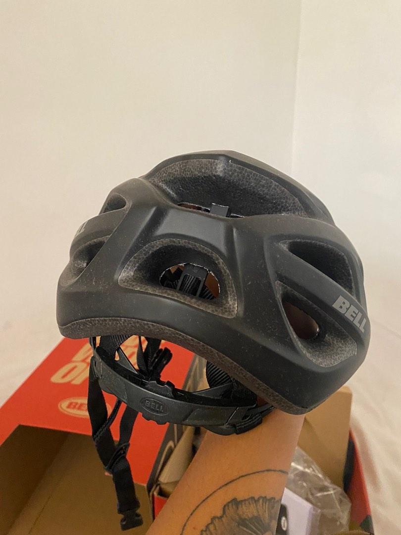 bell tracker helmet black