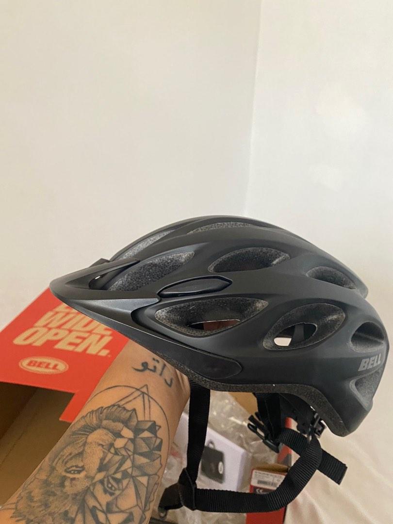 bell tracker helmet black
