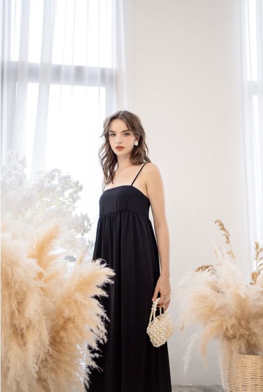 BELLA BABYDOLL MAXI DRESS IN BLACK, Women's Fashion, Dresses & Sets, Dresses on Carousell