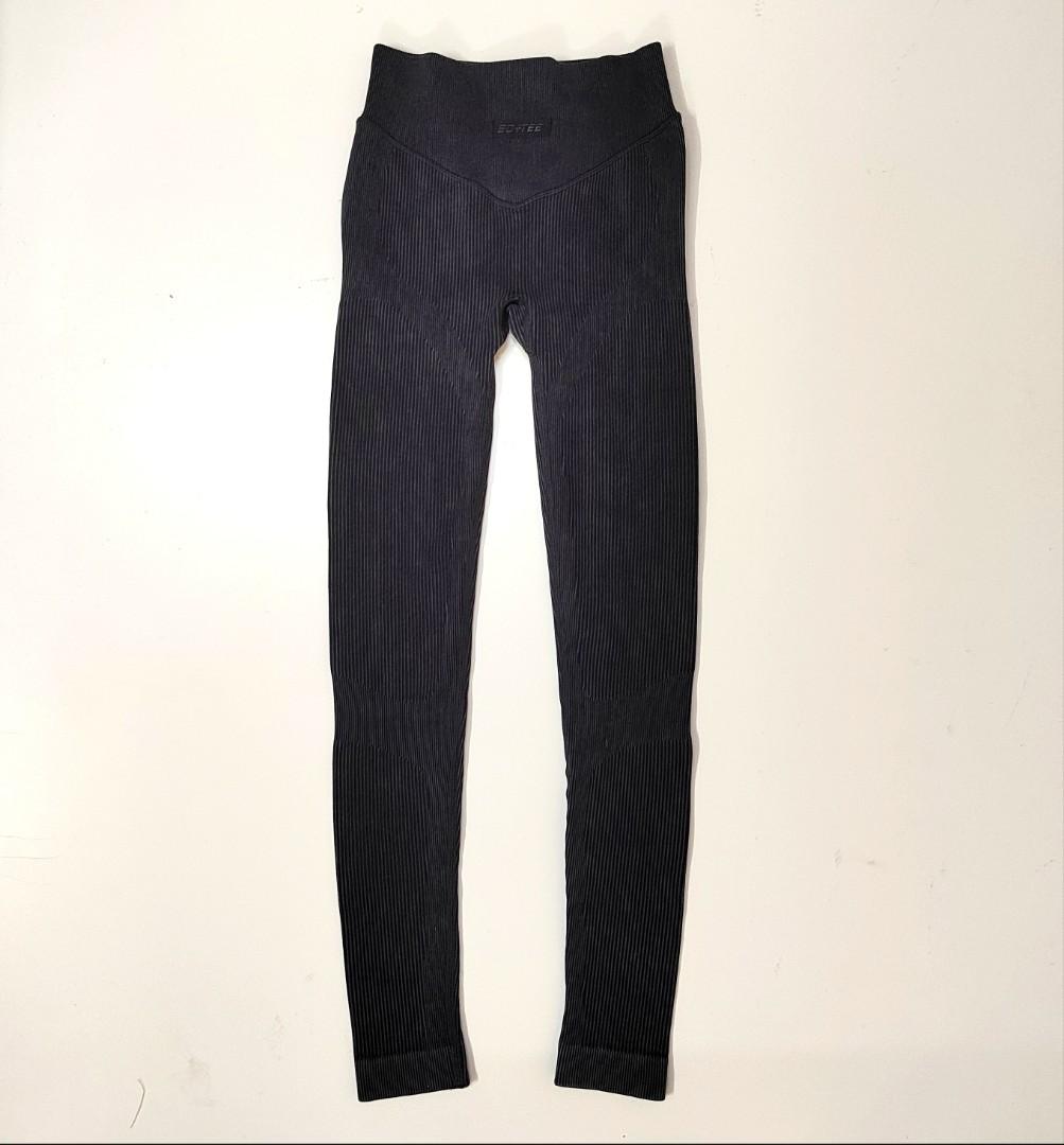 S size! Bo+Tee high waisted seamless leggings in black, Women's Fashion,  Activewear on Carousell