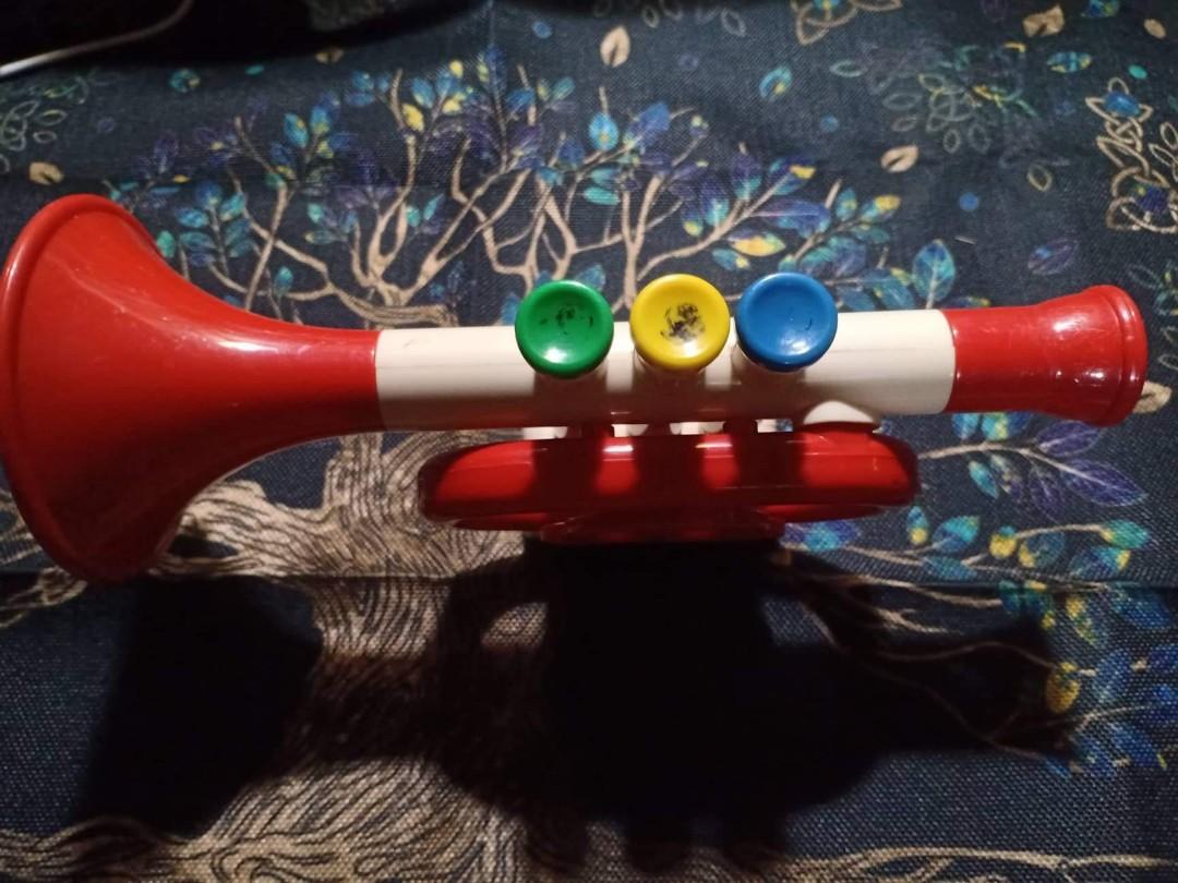 Bruin trumpet (Category: Musical Instruments) located in Quezon City. Submitted by charisatongco (Listing ID 1190080434, Image 2). Description: .