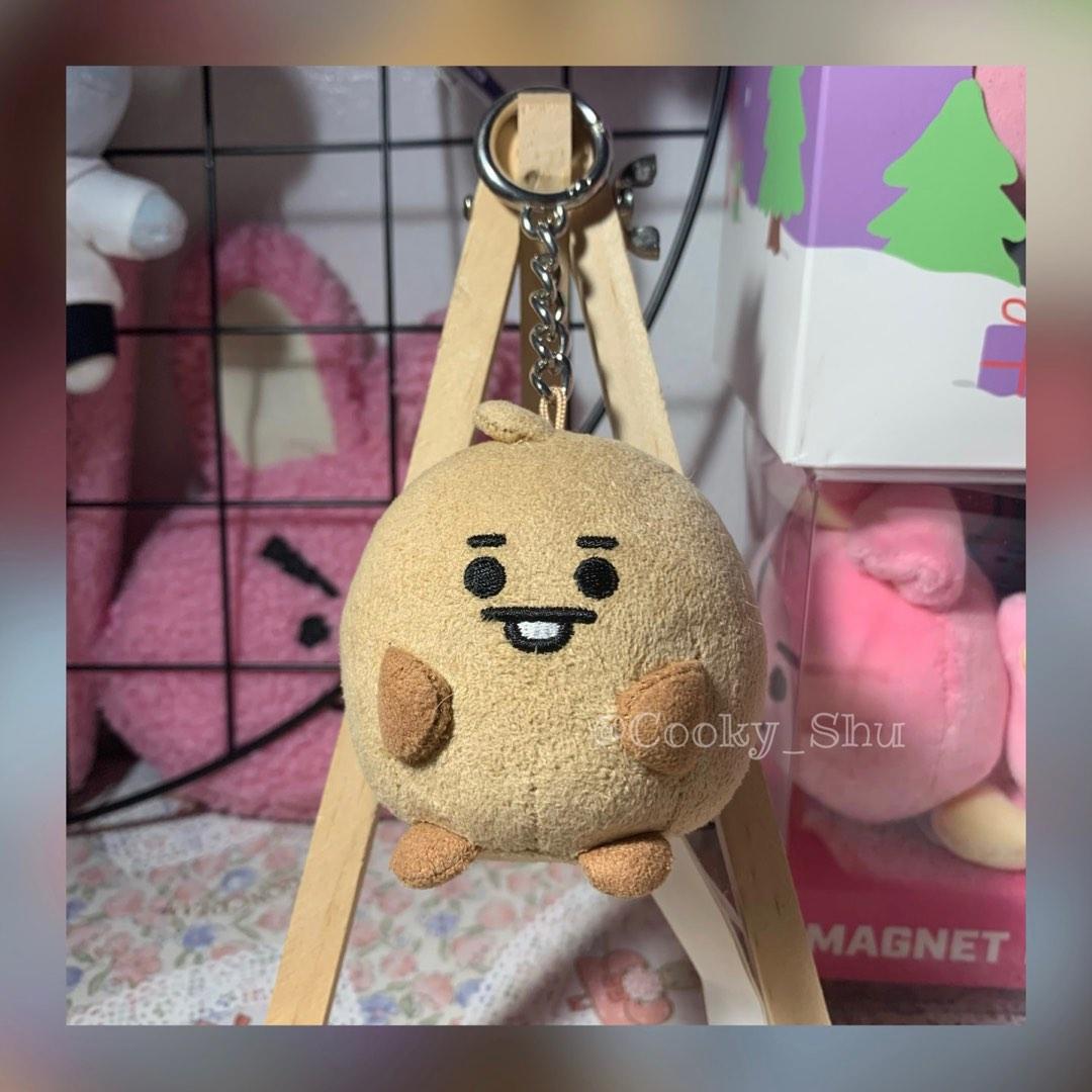 BT21 official SHOOKY pongpong bag charm, Hobbies & Toys, Memorabilia