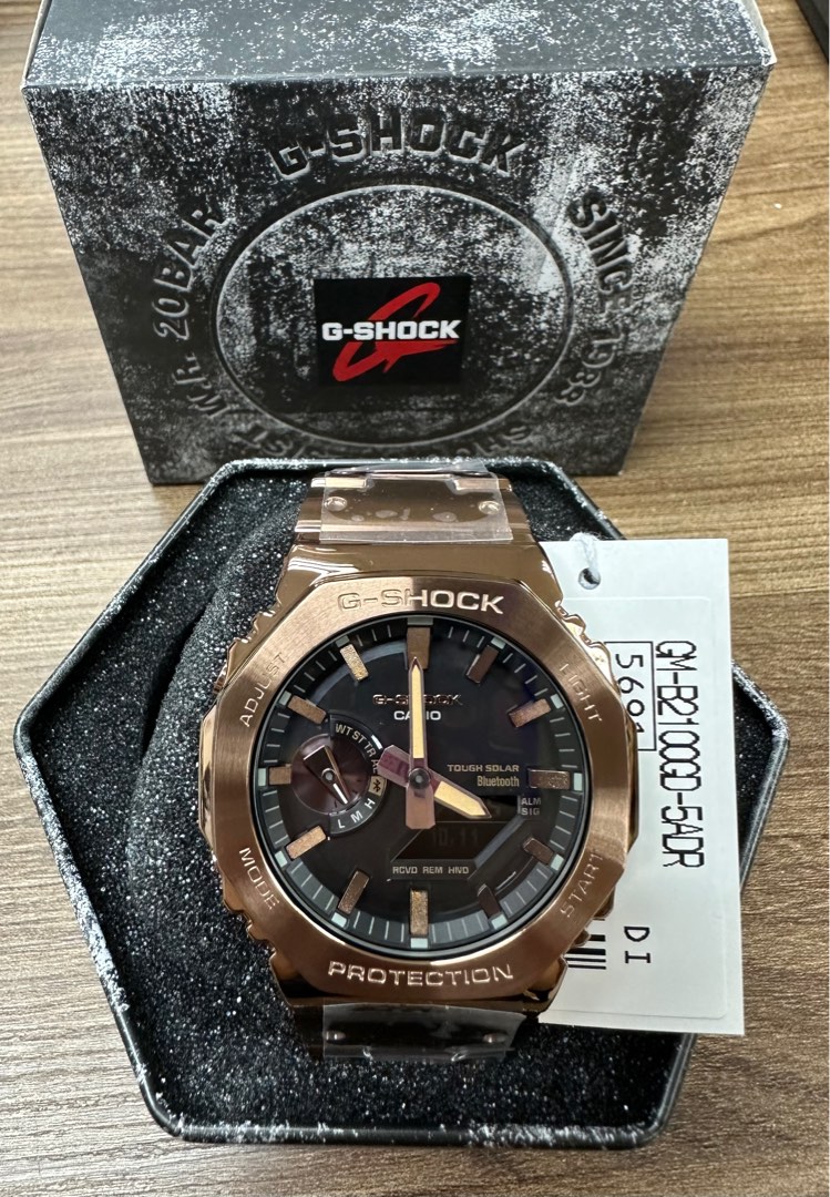Casio G-shock GM-B2100GD-5A, 名牌, 手錶- Carousell