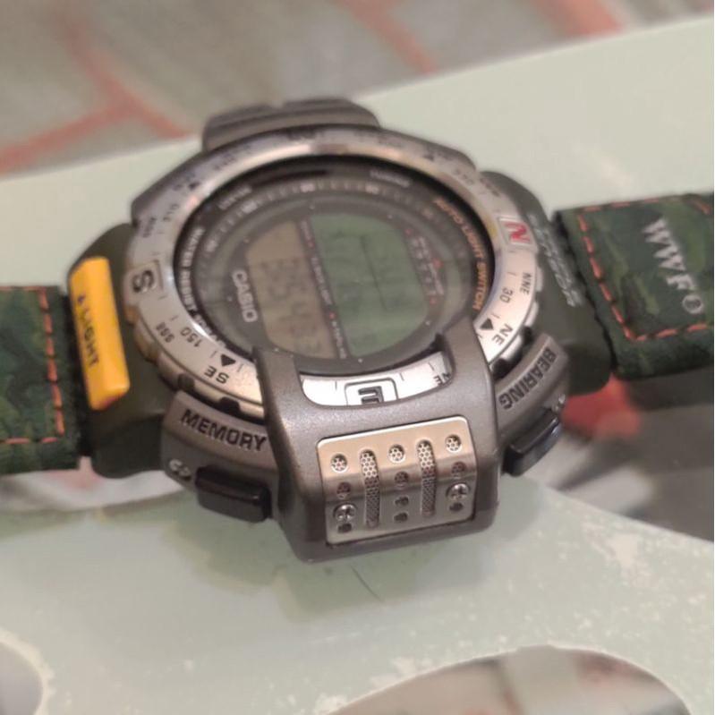冬バーゲン☆】 美品 完動品 CASIO PROTREK PRT- 40