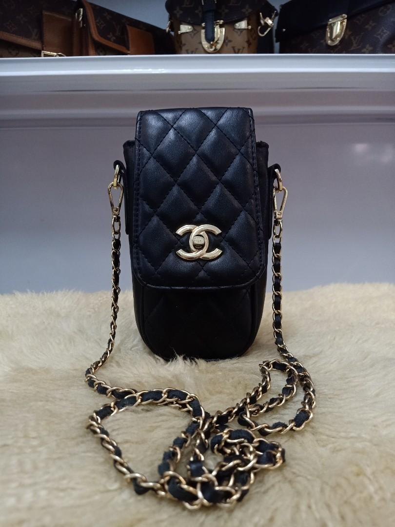 chanel handphone sling bag