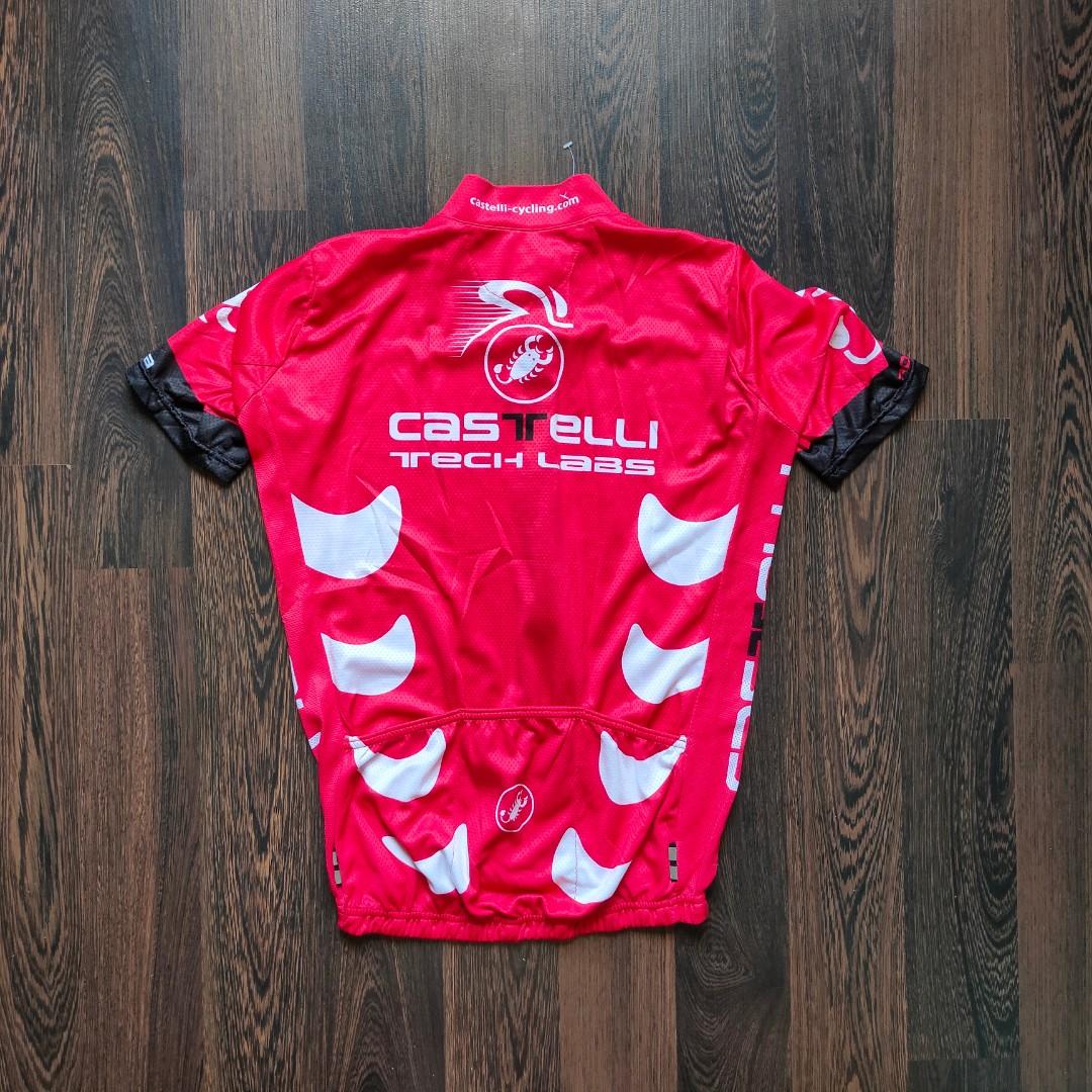 CLASSIC CASTELLI CYCLING JERSEY | Bicycle Kit (Category: Activewear) located in Cebu City. Submitted by denimholic (Listing ID 1190105154, Image 2). Description: 🚴Authentic Preloved Castellii Cycling Jersey 🔹LARGE fit To MED (W15.5in/L22-23in) 🔹100% Polyester / Nylon, Half Zip 🔹9.0 / 10 excellent condition 🔹Made in Romania.