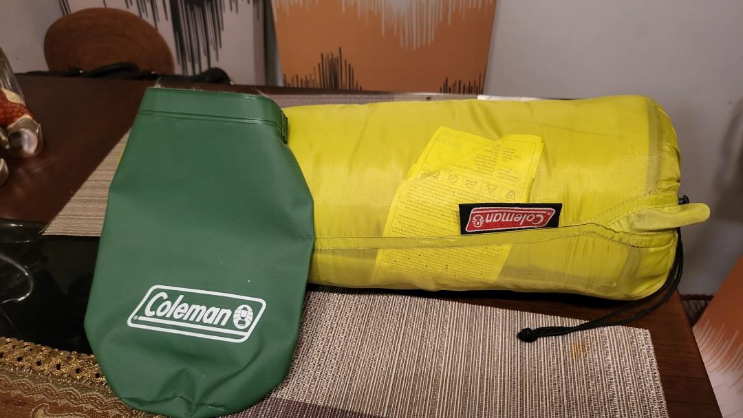 Coleman Sleeping bag c15 lime green, Sports Equipment, Hiking & Camping