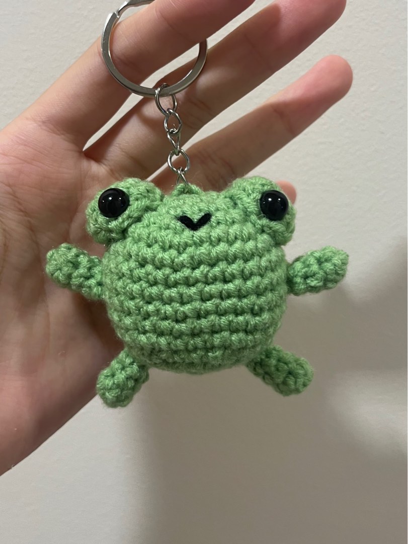 crochet frog keychain, Hobbies & Toys, Stationery & Craft, Handmade