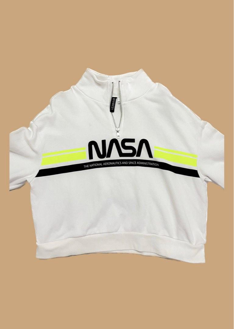 Nasa crop hot sale top hoodie