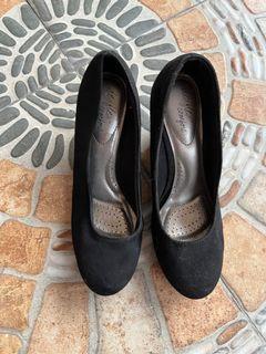 Deflec comfort shoes