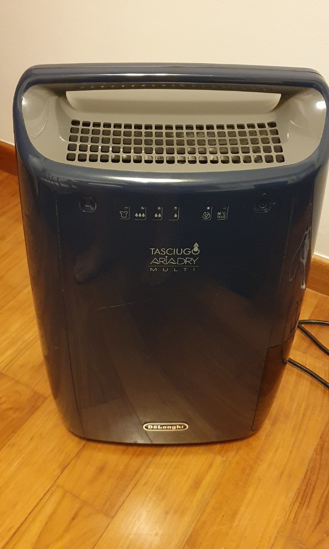 Delonghi dehumifier, TV & Home Appliances, Air Purifiers