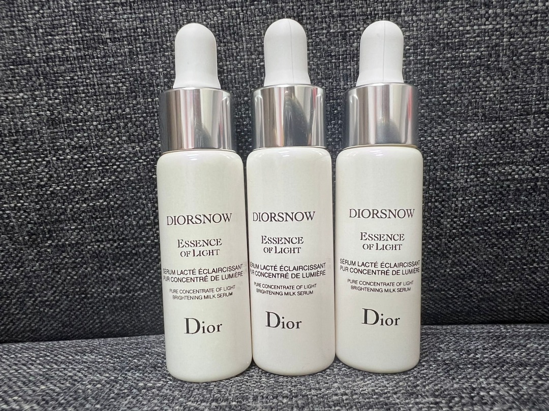 5 pcs x Diorsnow Essence of Light Brightening Milk Serum 7ml