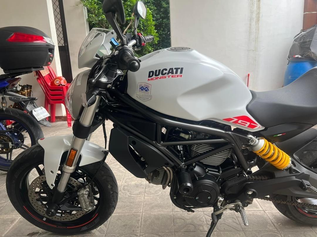 Ducati Monster 797 2021, Motorbikes, Motorbikes for Sale on Carousell