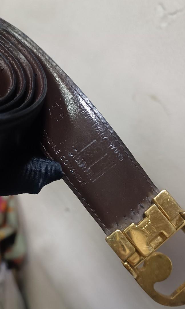 size44 dunhill belt (Category: Luxury Accessories) located in Manila. Submitted by mistej (Listing ID 1190010110, Image 2). Description: check photos to see flaws di nmn sya halata pagsuot na and reversible po ang strap black and brown pwede din palitan ng strap na mas maliit size.