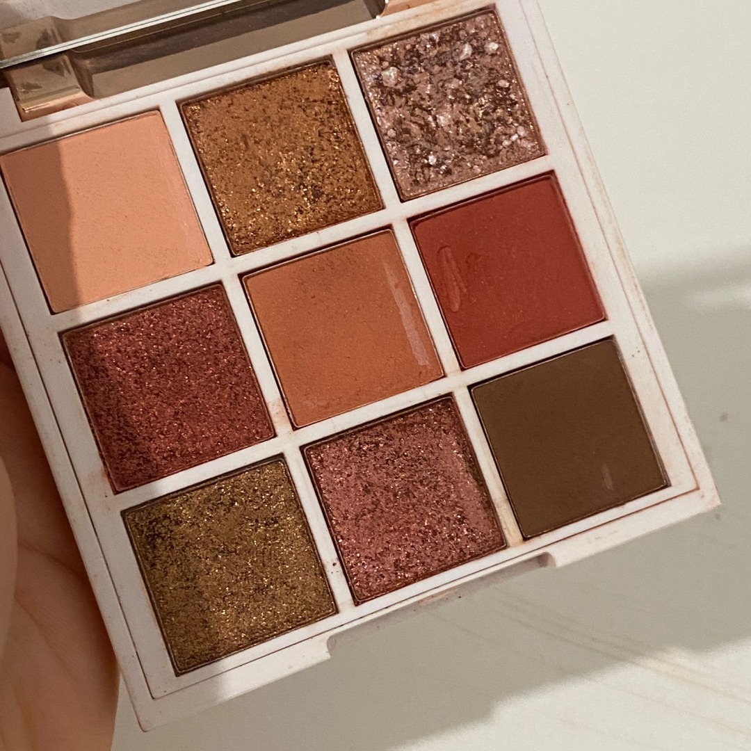 ESQA Goddess Eyeshadow Palette Peach, Kesehatan & Kecantikan, Rias Wajah di Carousell