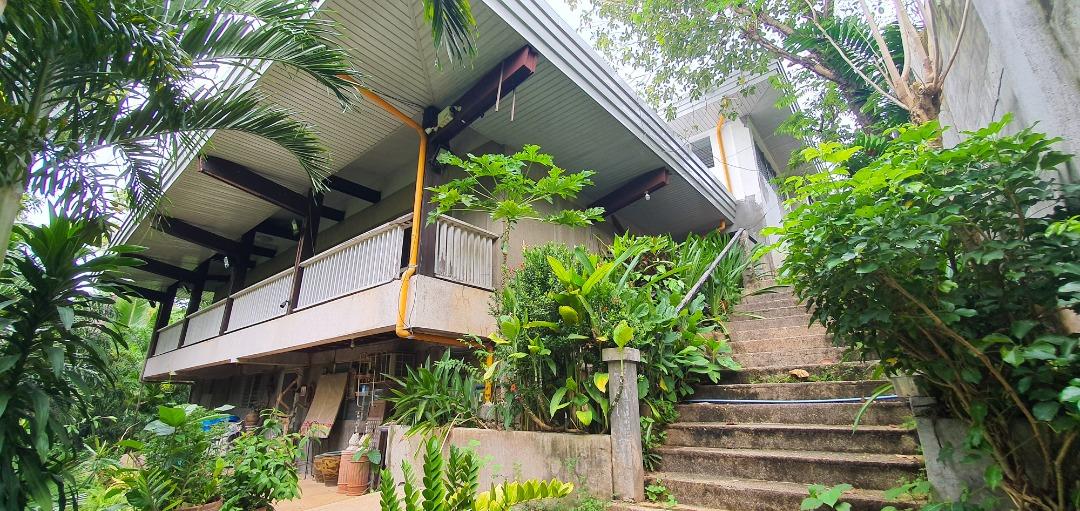 FGA FOR SALE 8 Bedroom House and Lot in Victoria Valley (Valley Golf