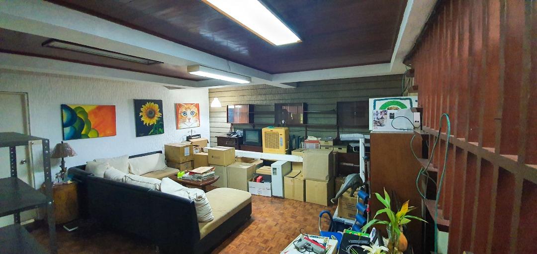 FGA FOR SALE 8 Bedroom House and Lot in Victoria Valley (Valley Golf