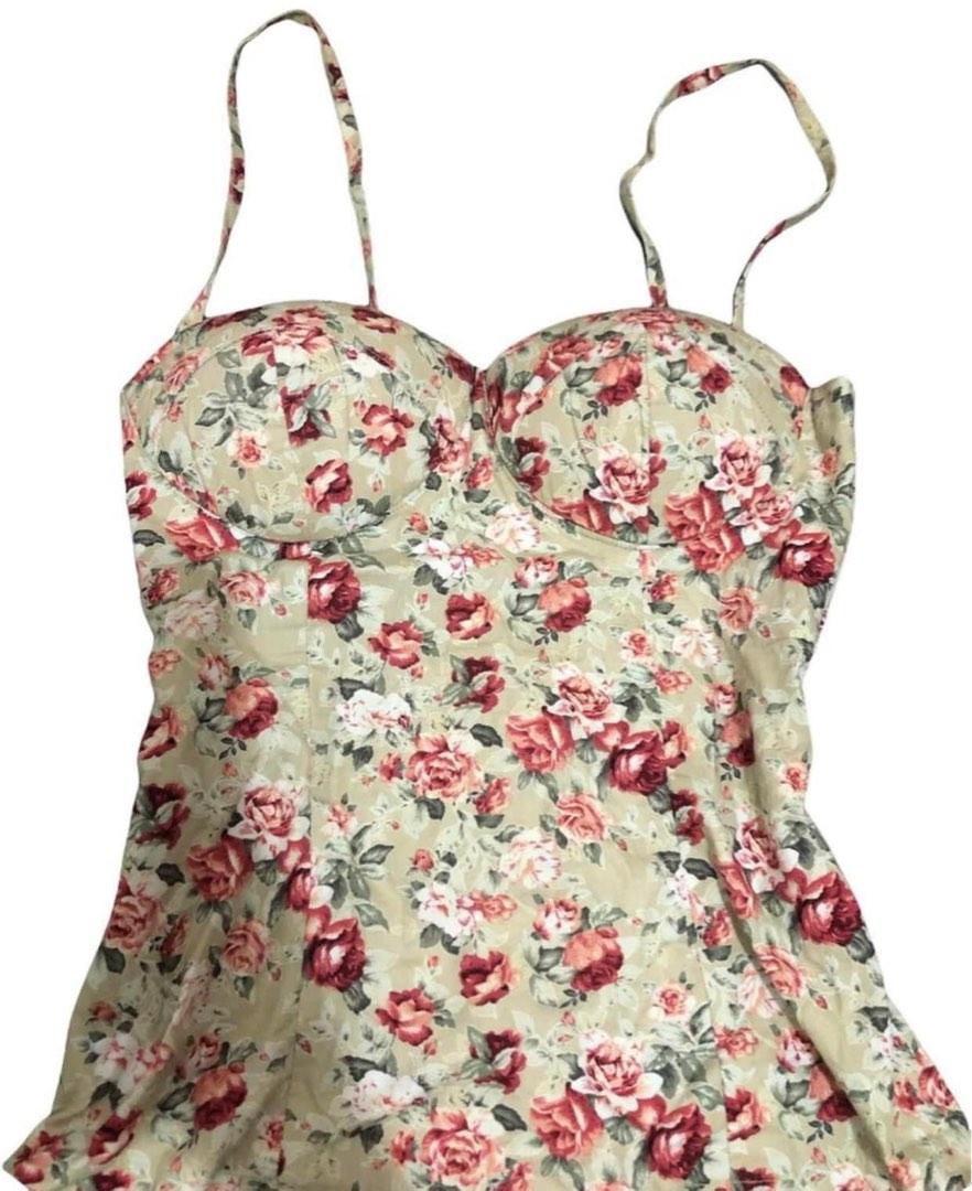 Floral bustier top, Women's Fashion, Tops, Sleeveless on Carousell
