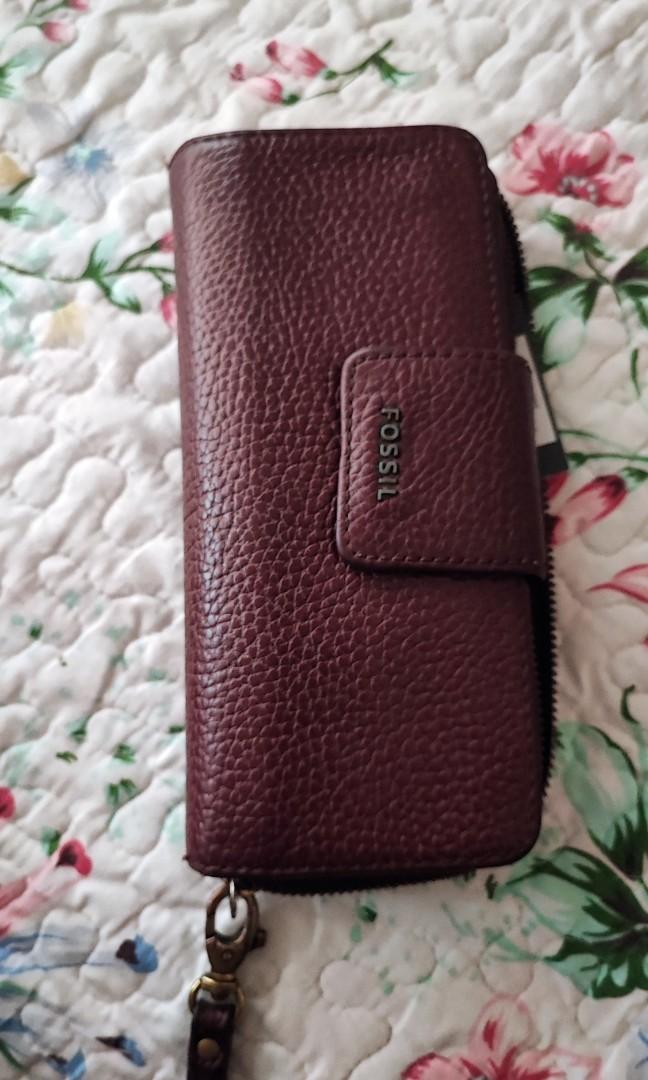 Fossil madison clutch best sale wallet