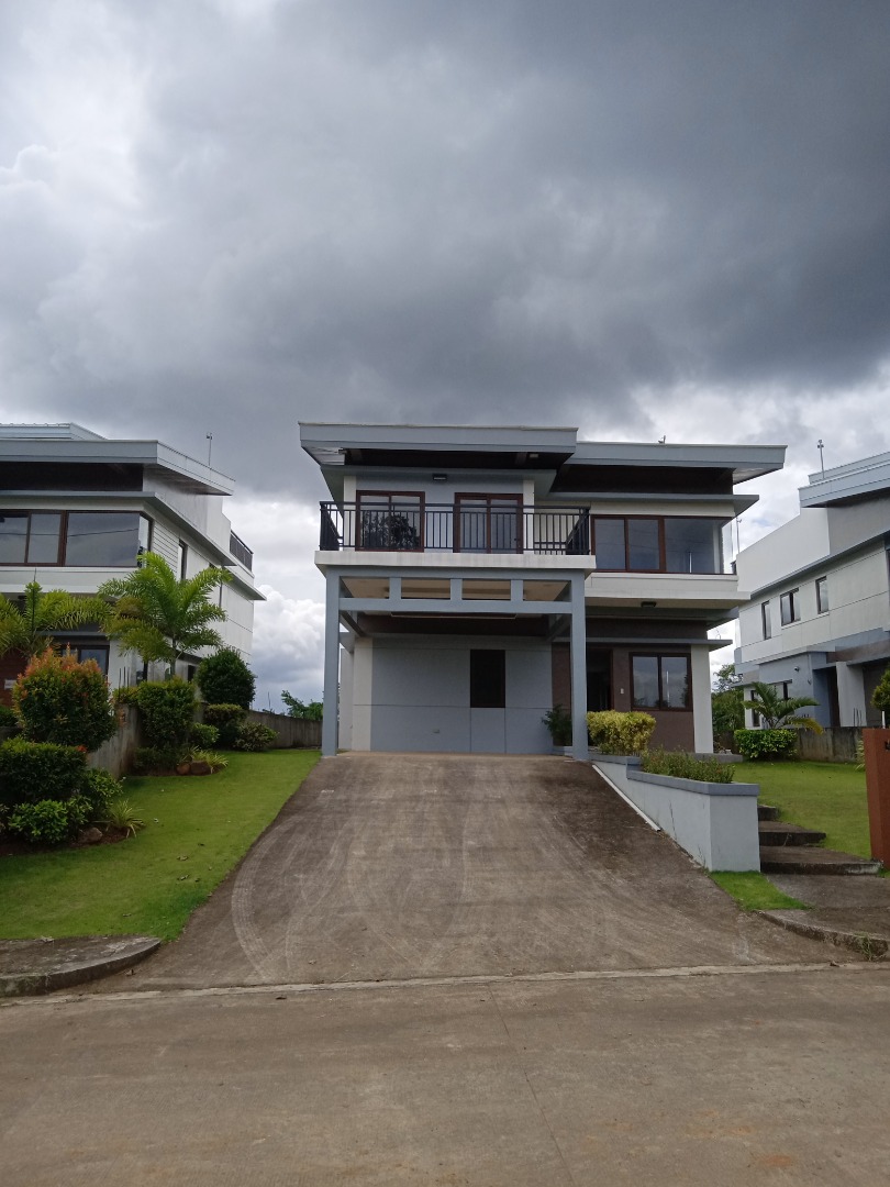 Highend Houses FOR SALE SUN VALLEY ESTATES ANTIPOLO, Property, For