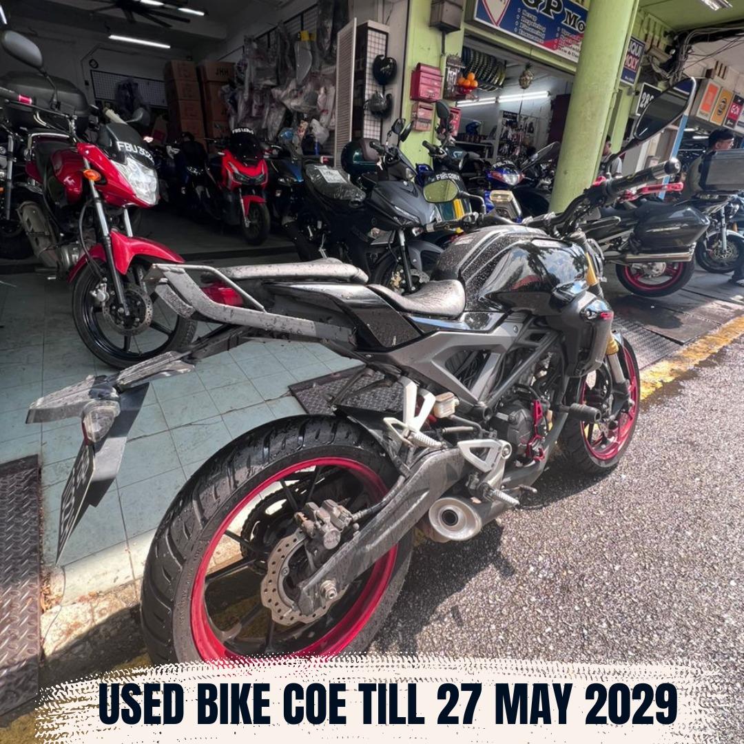 Honda CB150R Manual Used Bike, Motorcycles, Motorcycles for Sale, Class 2B on Carousell