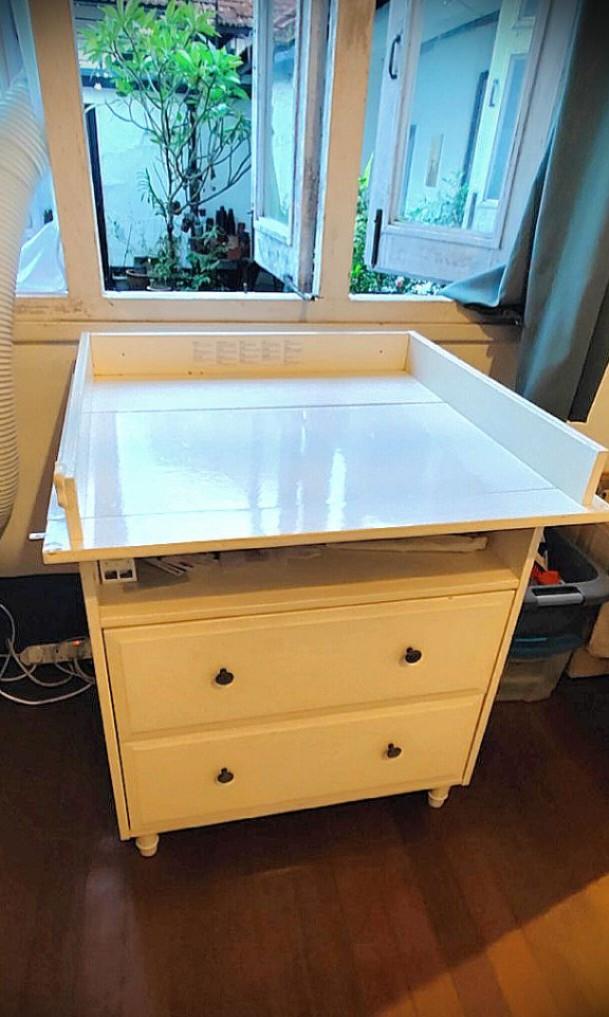 Ikea changing table + drawers very solid up 3yo kid, Babies & Kids