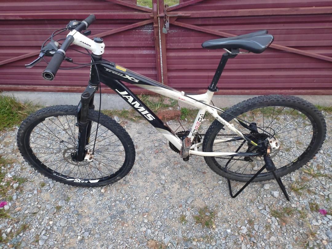 Jamis Trail x3 USED