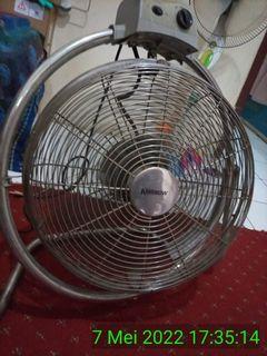 Kipas angin krisbown