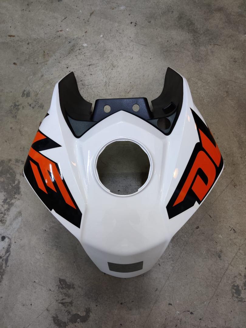 Ktm duke 200 tank cover price shop