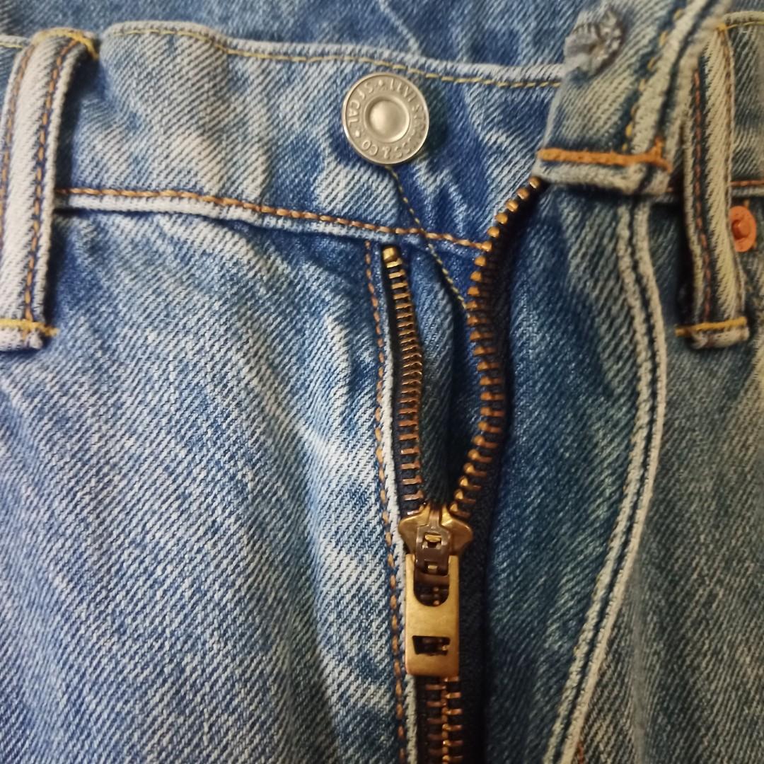 Levi's 502, Men's Fashion, Bottoms, Jeans on Carousell