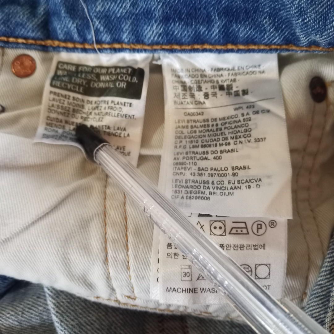 Levi's 502, Men's Fashion, Bottoms, Jeans on Carousell
