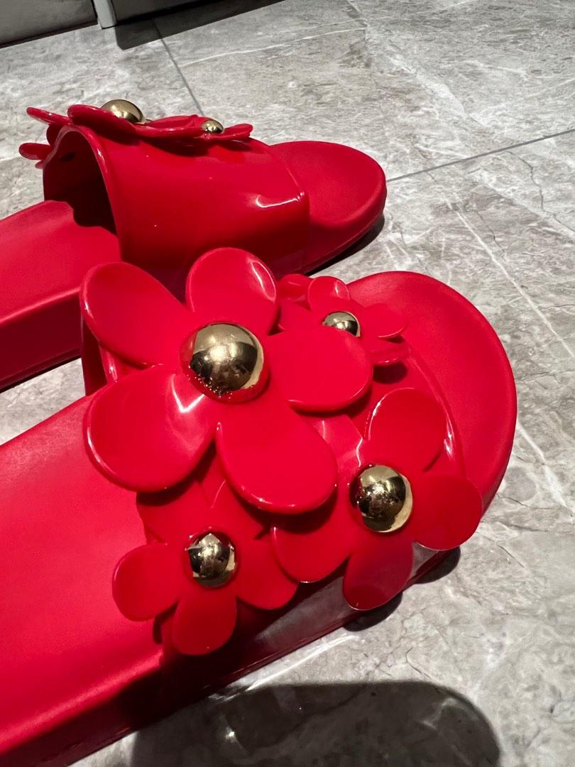Marc jacob 2024 daisy slides