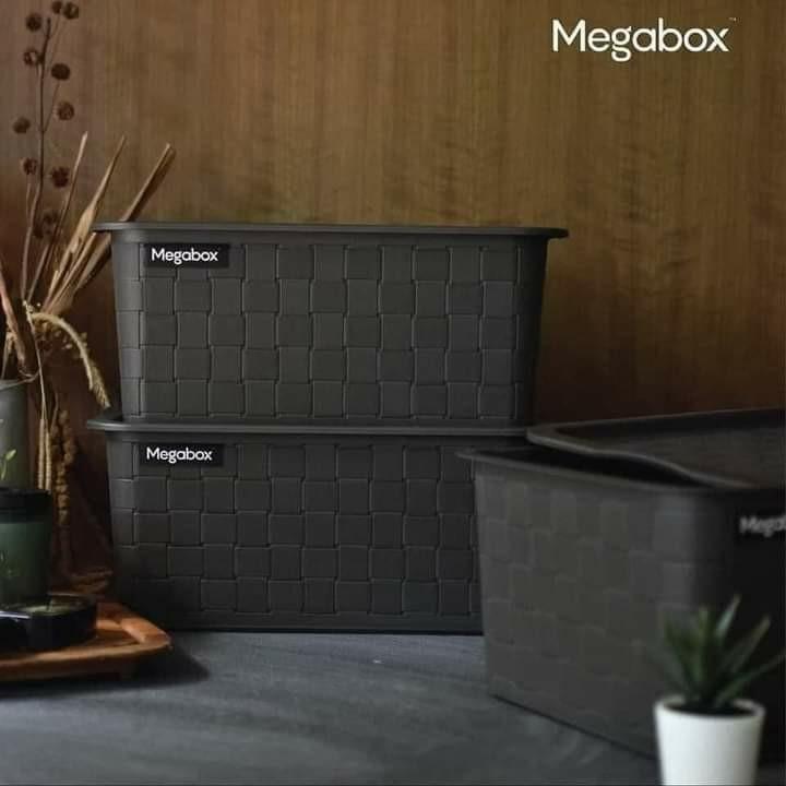 Megabox storage bin (Category: Storage Boxes & Baskets) located in Manila. Submitted by saguittarian06 (Listing ID 1189936262, Image 2). Description: ₱250 each Megabox storage bin Super ganda Matibay size: 41.2 cm X 30.0 cm X 18.5 cm 📌FOR MORE ITEMS MORE PASABUY 📌DIRECT BODEGA KAYA LESS PRICE 📌DISCOUNTED FOR BULK ORDERS 📌SAMEDAY DELIVERY + SF 📌 FB : ROMA DELLERA SAGUITTARIAN 📌https://www.facebook.com/roma.dellera FB PAGE 📌https://www.faceb