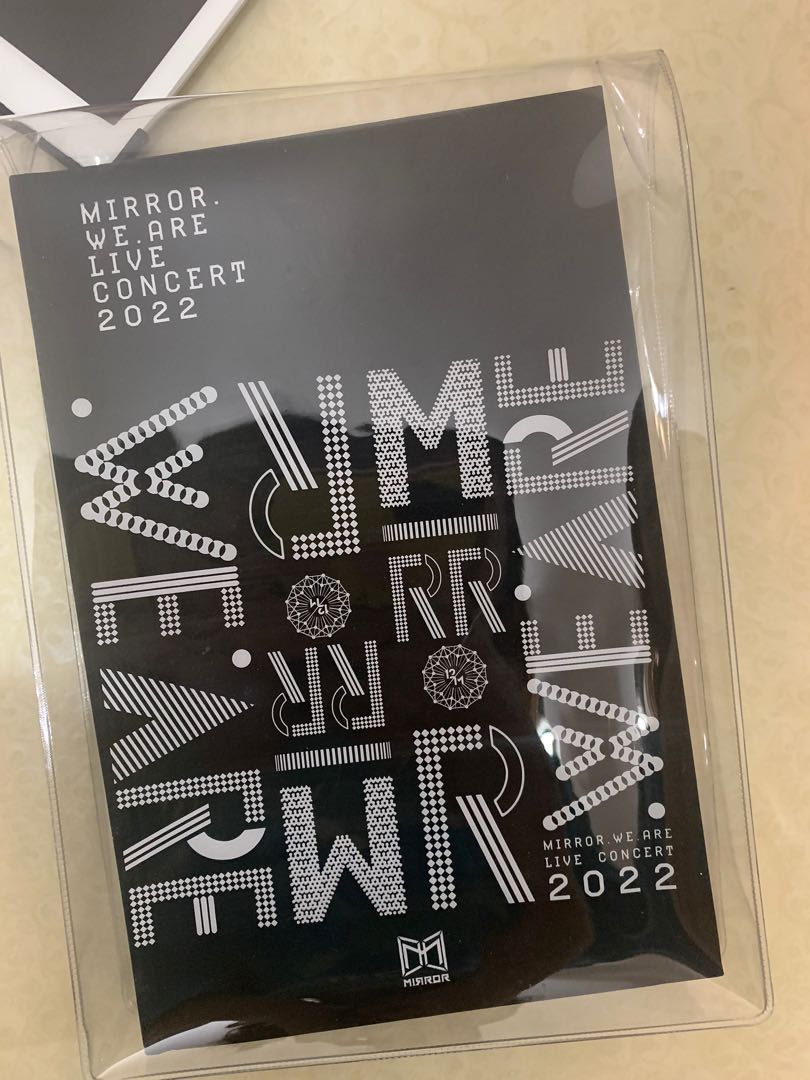 全新Mirror concert box set, 興趣及遊戲, 音樂樂器 & 配件, 樂器配件 Carousell