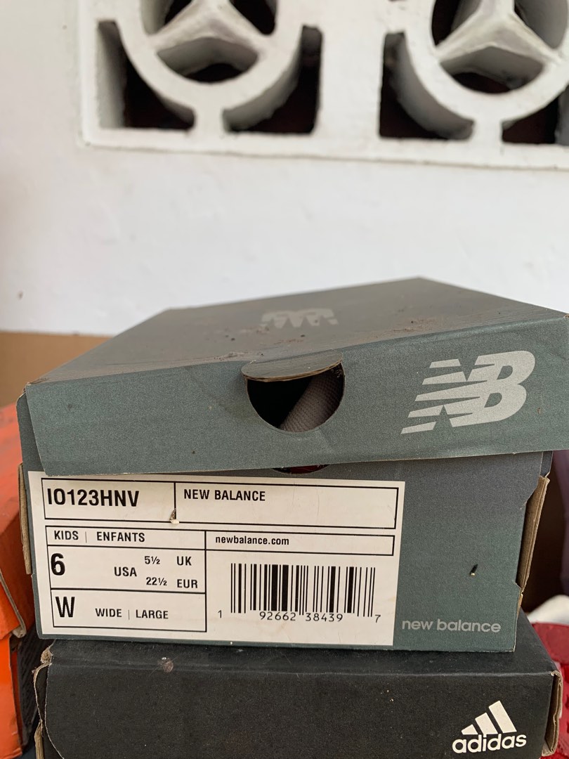 New Balance size 12.5cm 1y, Bayi & Anak, Lainnya di Carousell