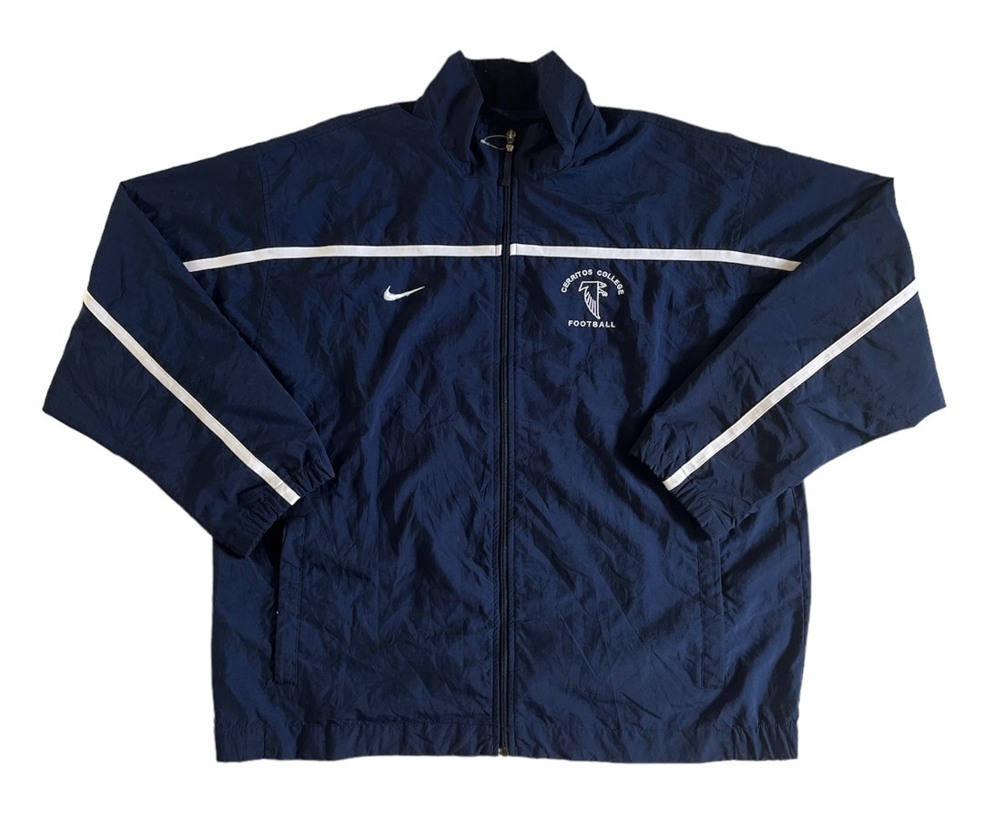 Nike Team Navy Blue Windbreaker Vintage, Men's Fashion, Coats, Jackets ...
