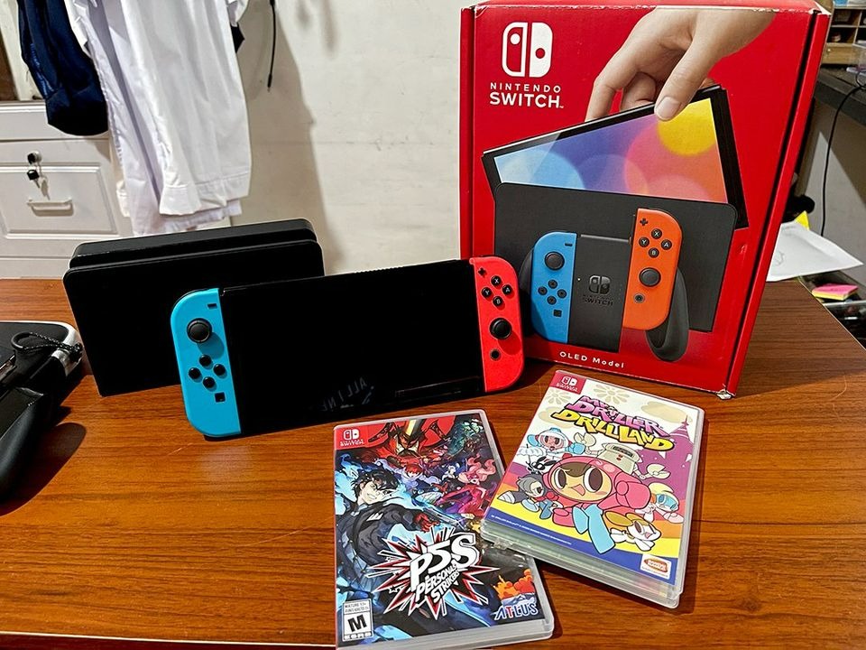 Nintendo Switch OLED Console, Video Gaming, Video Game Consoles ...