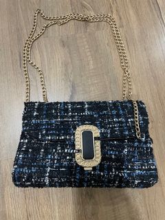 (Category: ) located in . Submitted by wigglypuff (Listing ID 1190086047, Image 1). Description: .