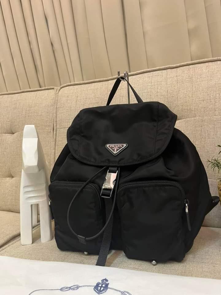 Prada nero backpack outlet